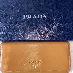 Prada wallet